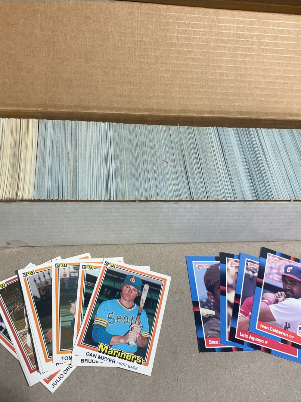 6. 1981 Donruss / 1988 Donruss random card lot 700+ cards